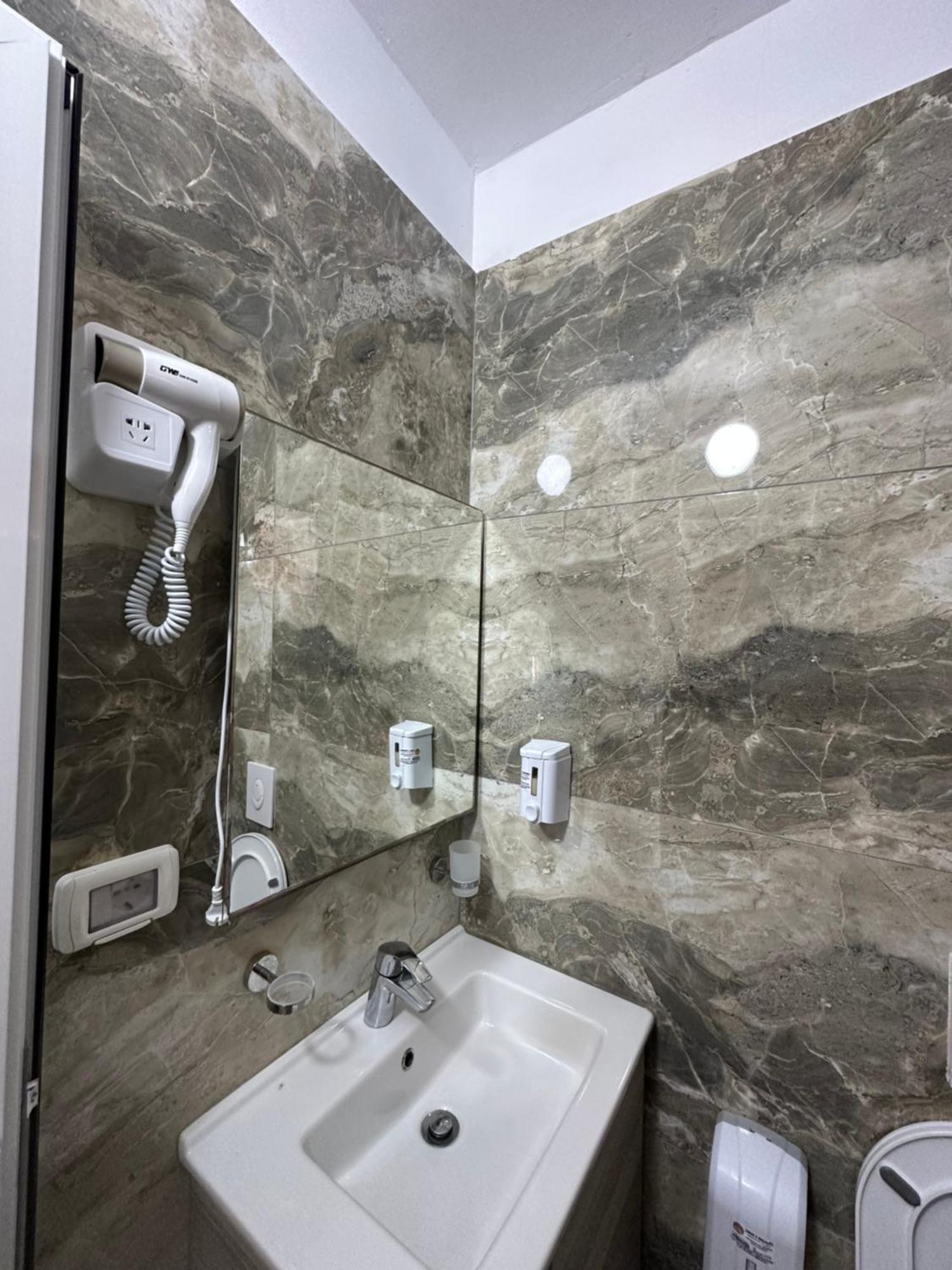 Jona Rooms Himarë Exterior foto