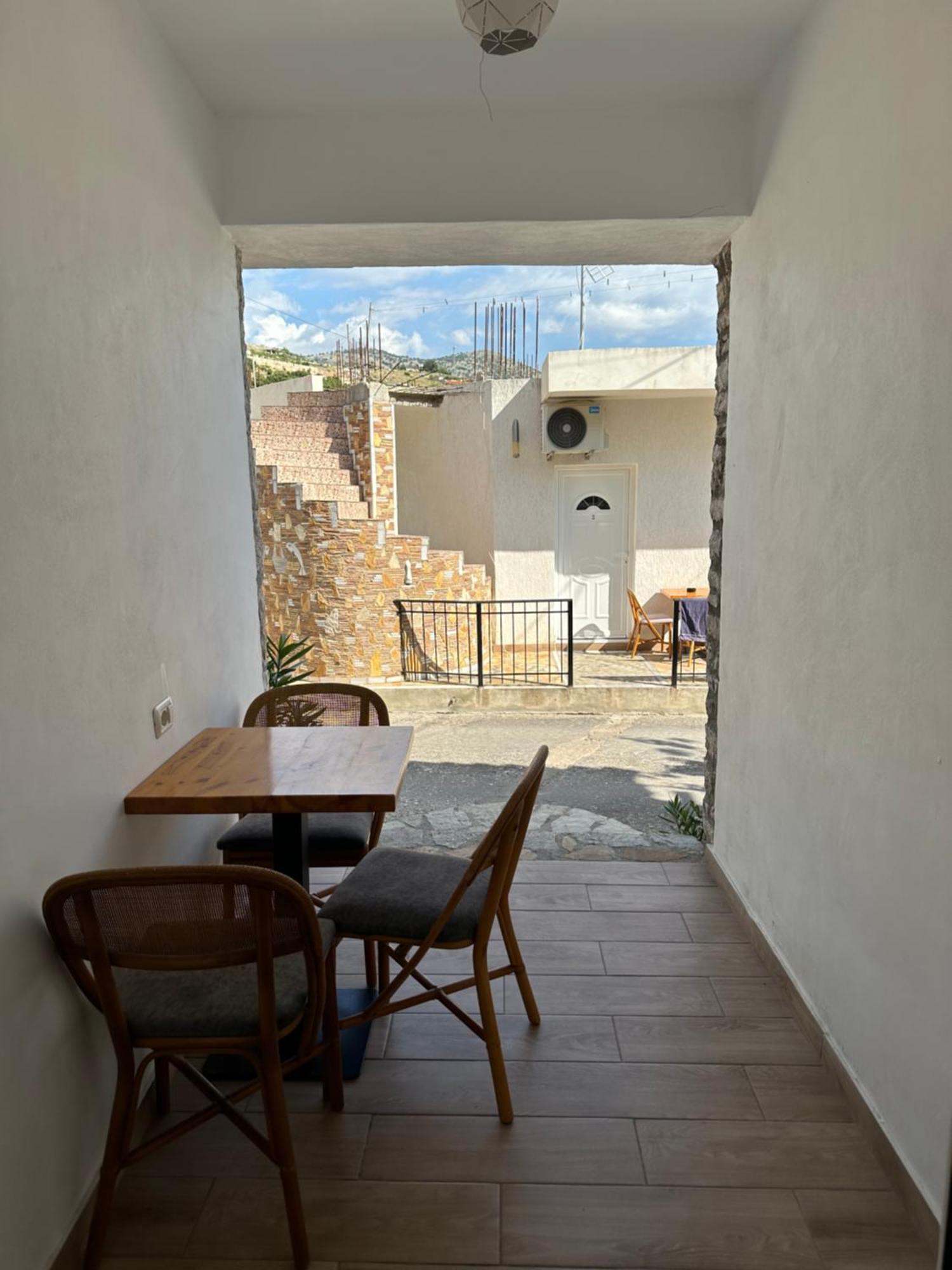 Jona Rooms Himarë Exterior foto