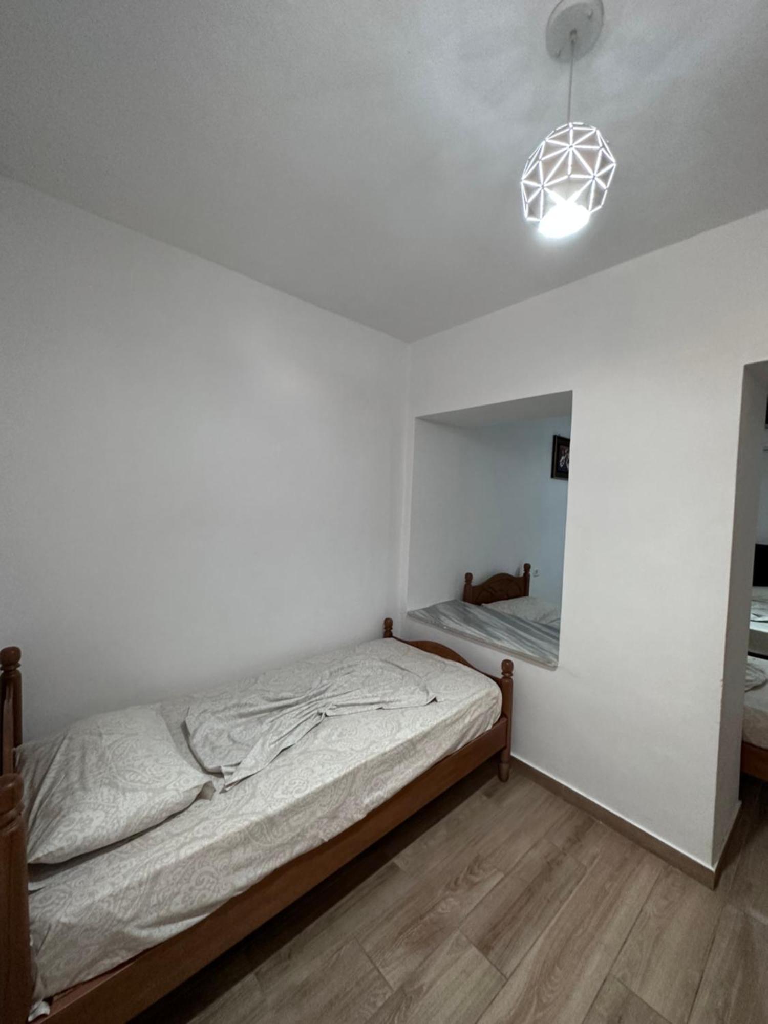 Jona Rooms Himarë Exterior foto